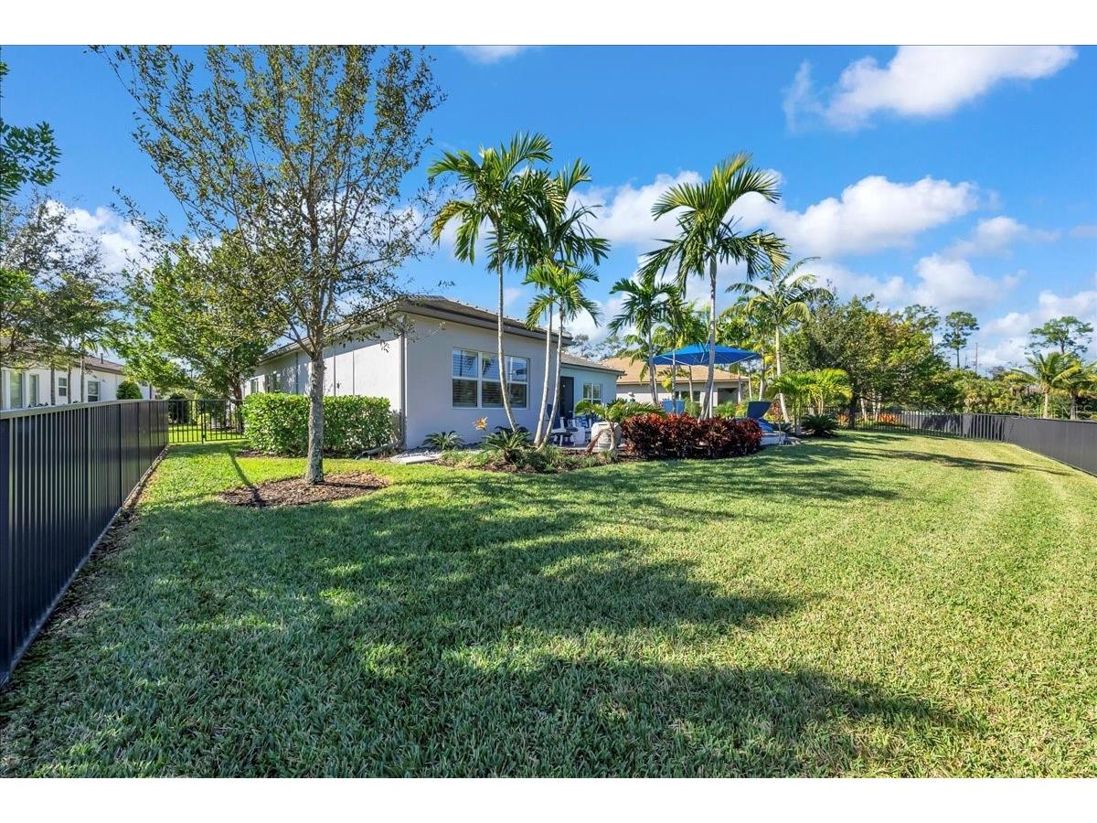 11230 Daphne Court Naples FL 34120 TB8467261 image60