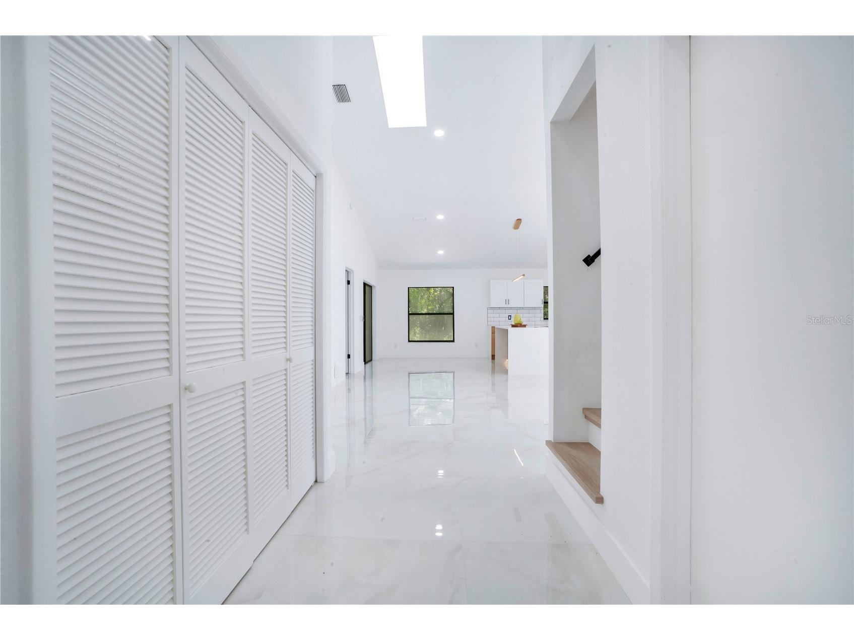 11230 Elmfield Drive Tampa FL 33625 TB8506922 image2