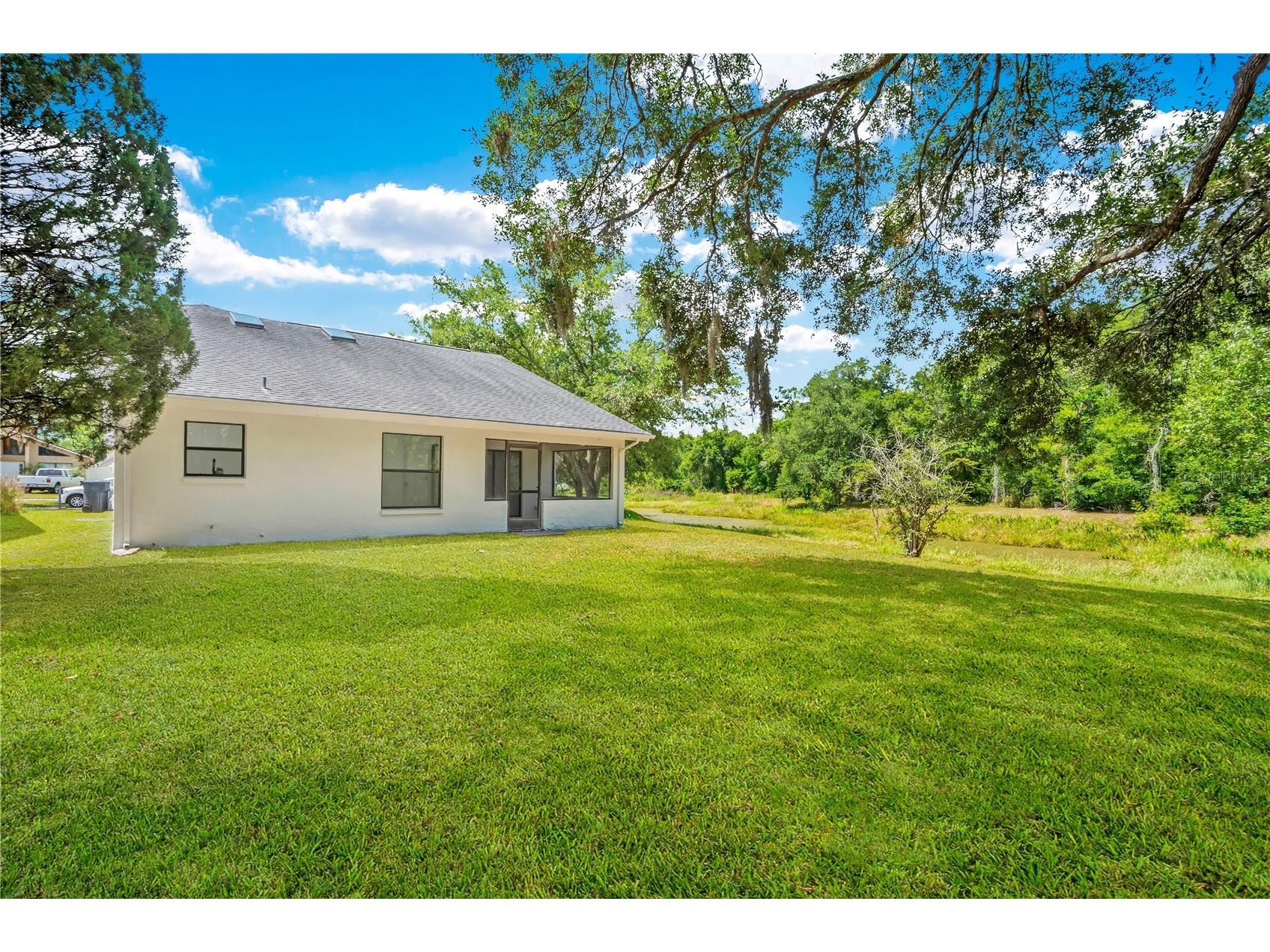 11230 Elmfield Drive Tampa FL 33625 TB8506922 image44