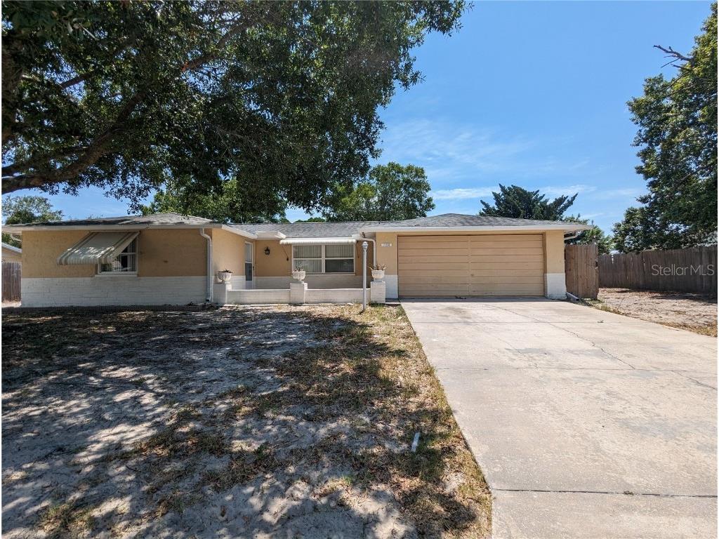 11230 Kapok Avenue Port Richey FL 34668 W7880195 image1