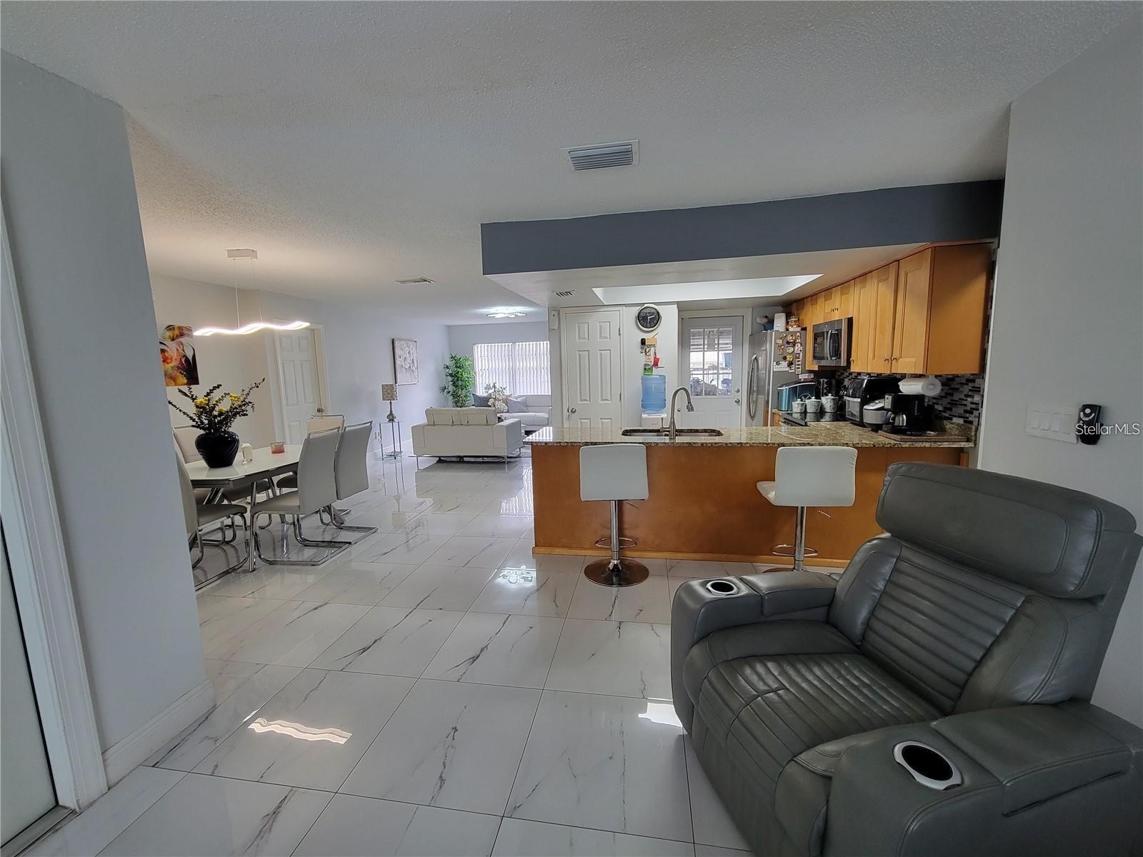 11230 Taft Lane Seffner FL 33584 TB8486234 image5
