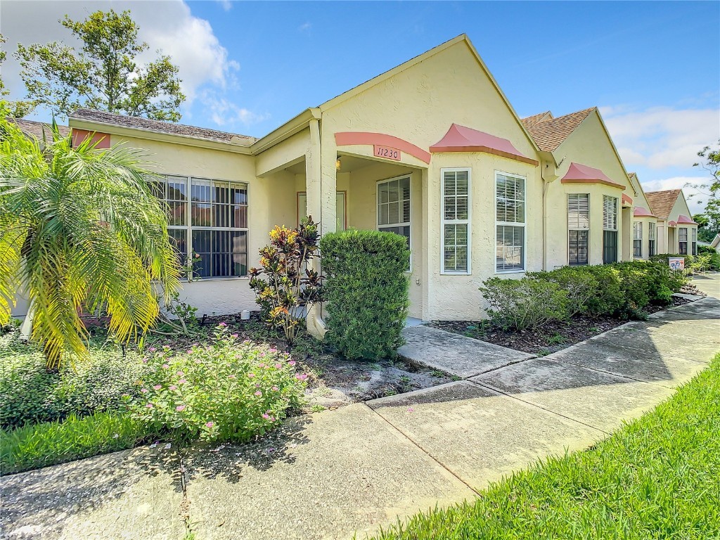 11230 Versailles Lane #11230 Port Richey FL 34668 U8209264 image1
