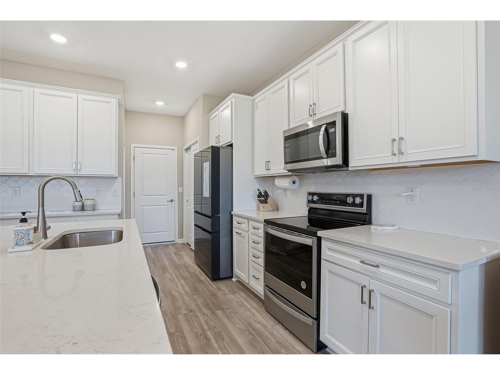 11231 Beach Walk Way NE Saint Petersburg FL 33716 TB8491947 image9