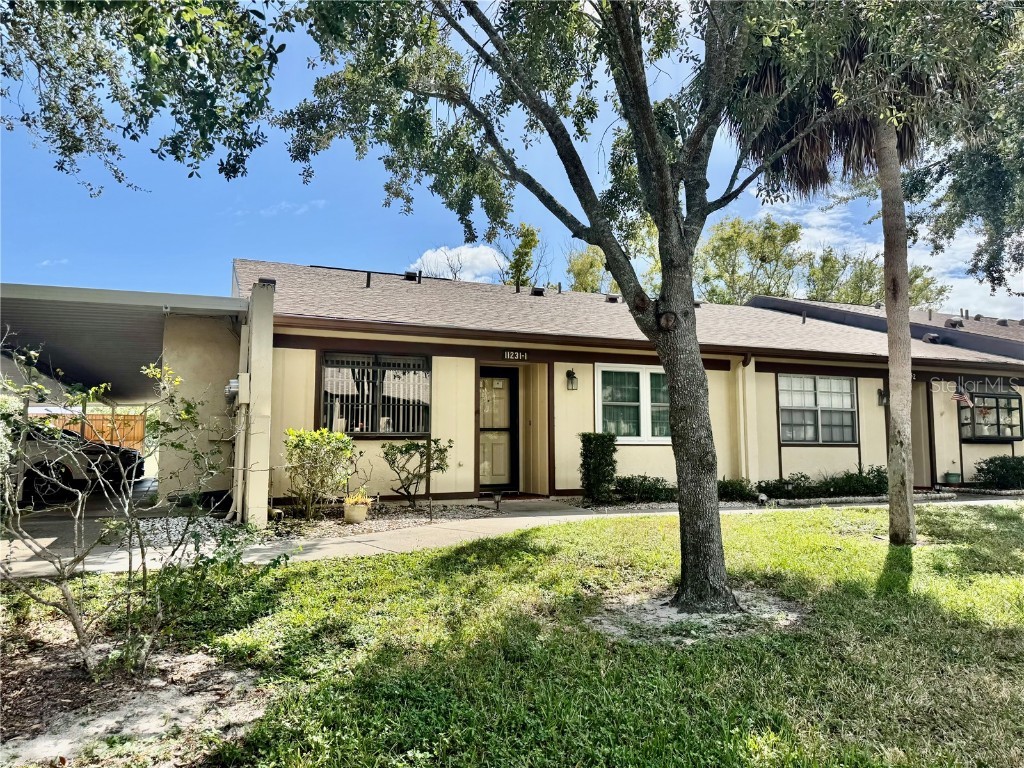 11231 Dollar Lake Drive #1 Port Richey FL 34668 L4956369 image1