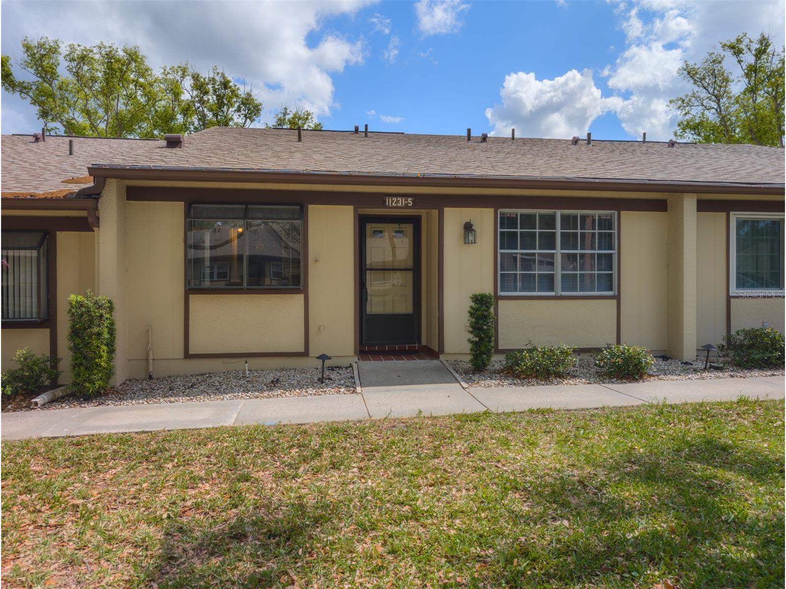 11231 Dollar Lake Drive #5 Port Richey FL 34668 TB8491094 image1