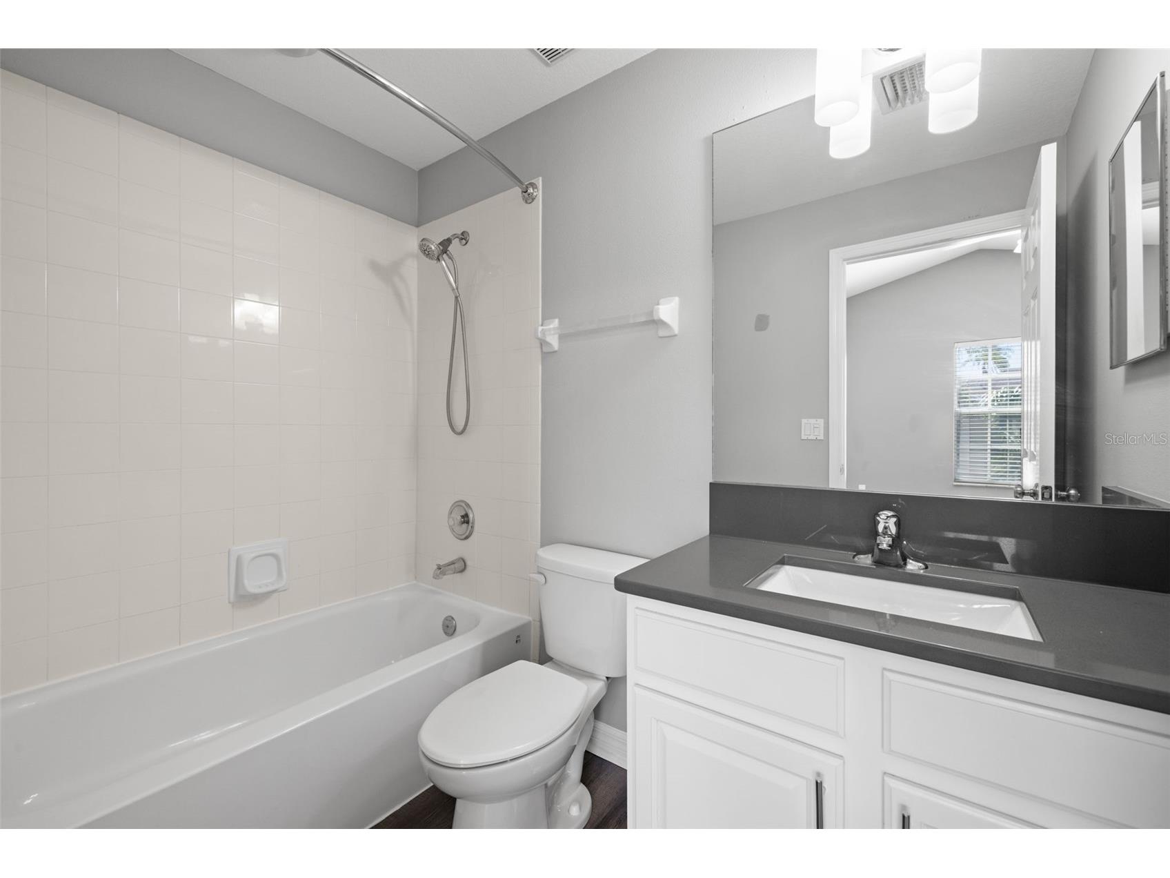 11231 Kapok Grand Circle Saint Petersburg FL 33708 TB8454332 image27