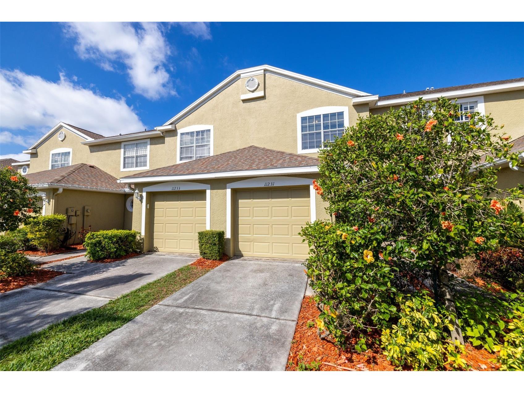 11231 Kapok Grand Circle Saint Petersburg FL 33708 TB8454332 image3