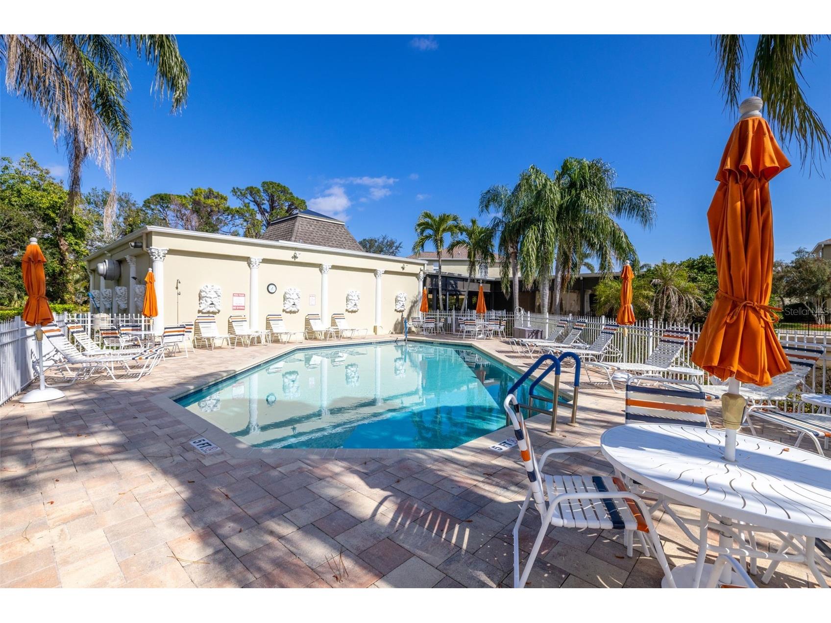 11231 Kapok Grand Circle Saint Petersburg FL 33708 TB8454332 image32