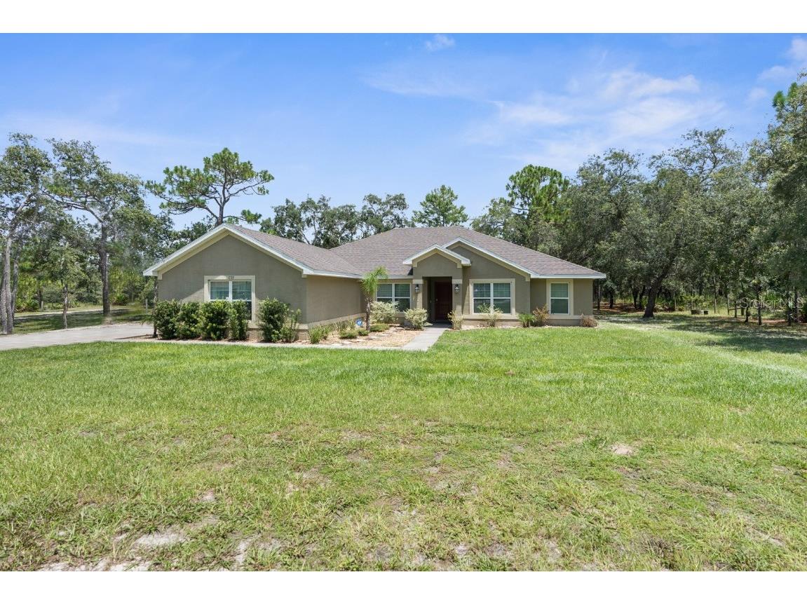 11233 Mirage Avenue Weeki Wachee FL 34614 W7866852 image1