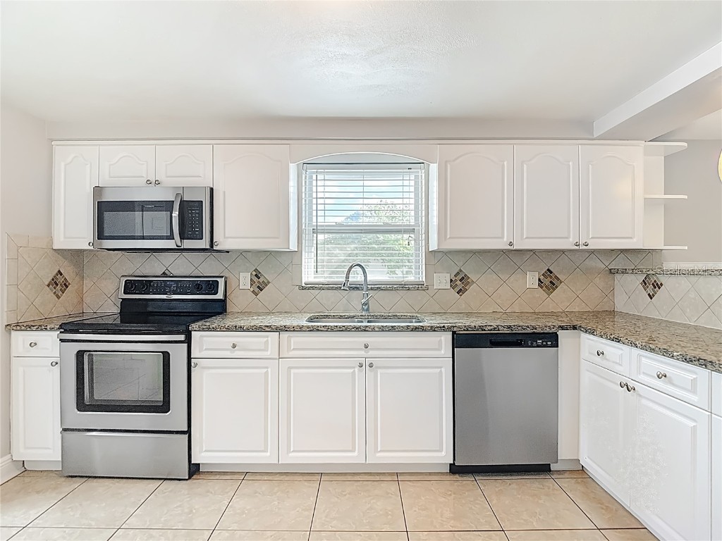 11234 Yewtree Avenue Port Richey FL 34668 C7516950 image13