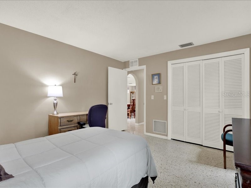11235 Apache Place Largo FL 33774 TB8507545 image25