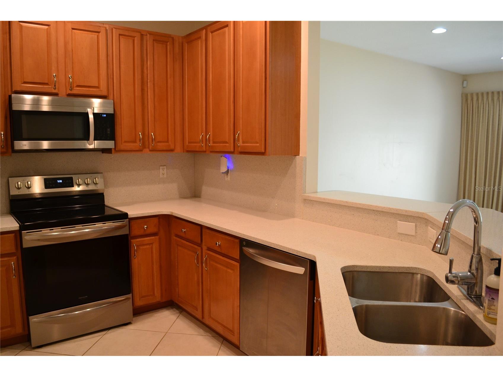 11235 Kapok Grand Circle Madeira Beach FL 33708 TB8506668 image6