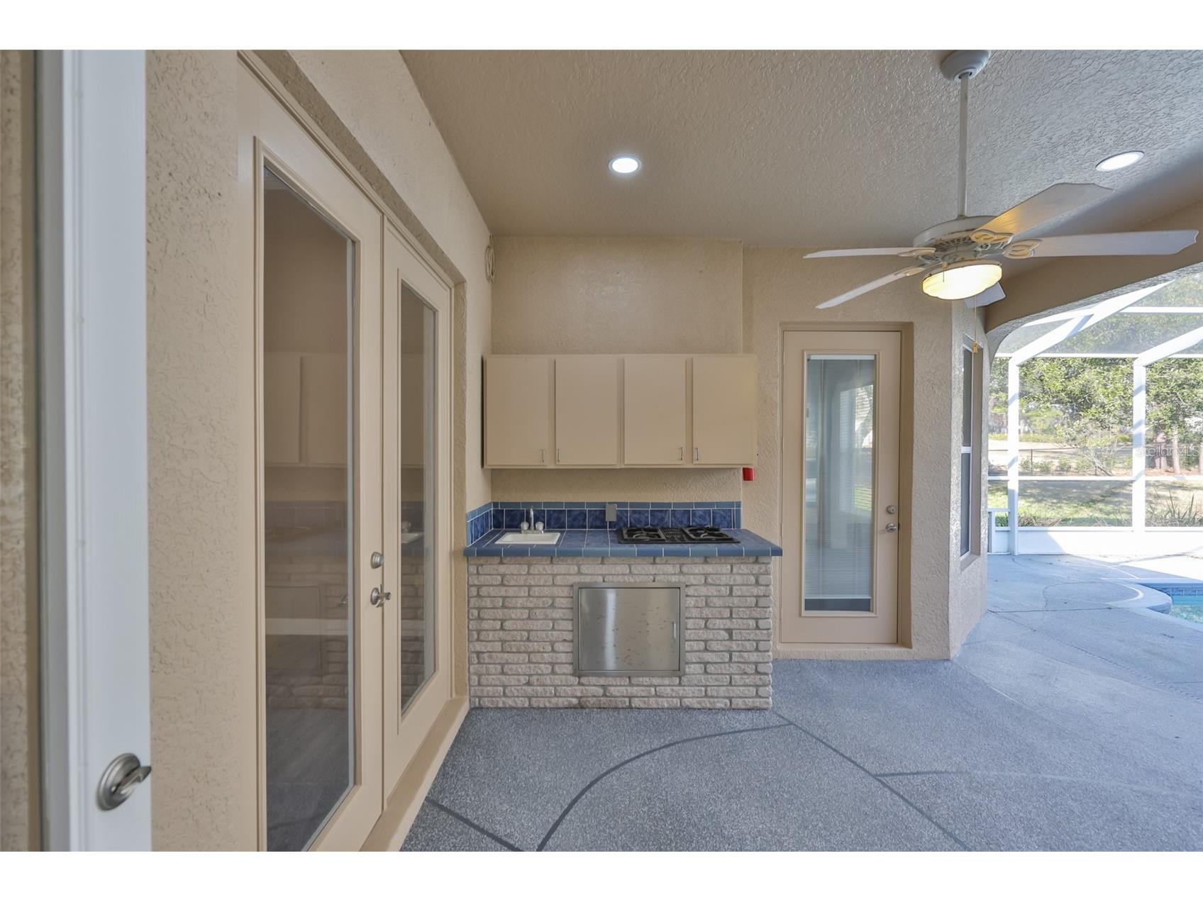 11235 Warm Wind Way Weeki Wachee FL 34613 TB8481889 image64