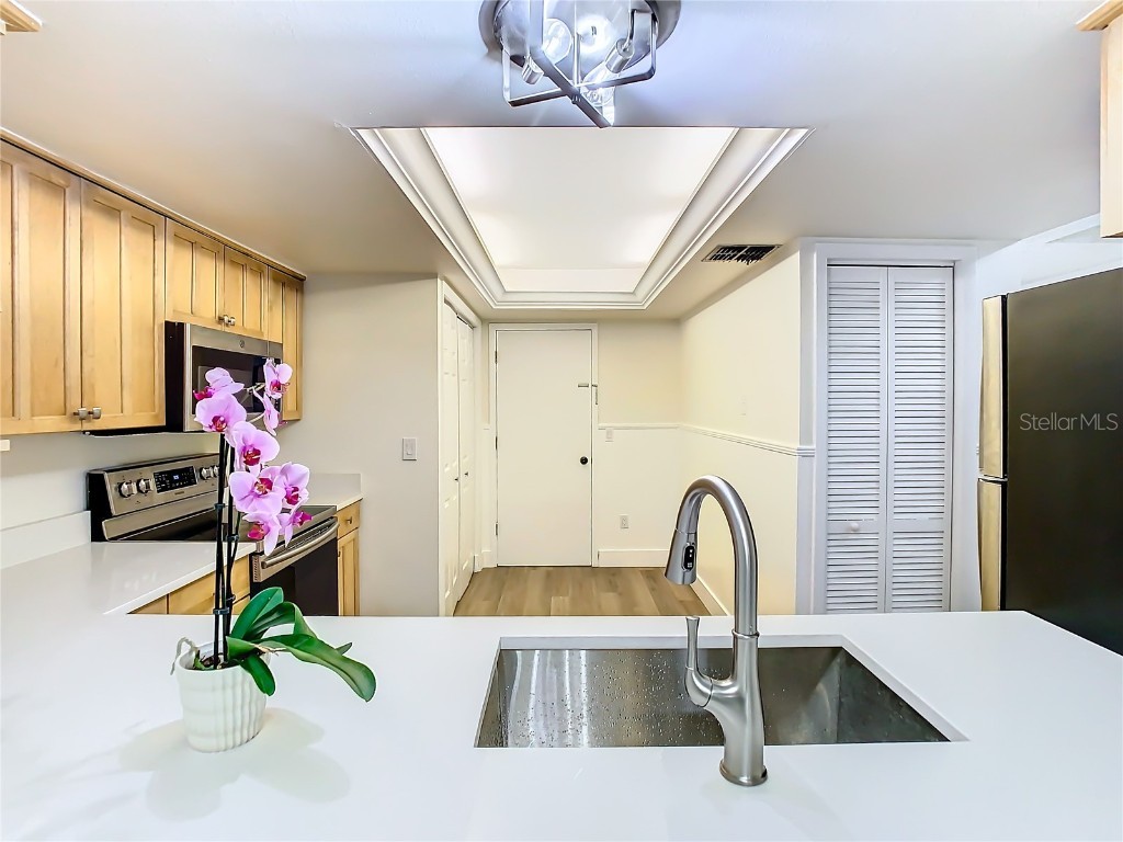 11237 Cedar Hollow Lane Tampa FL 33618 TB8405945 image14