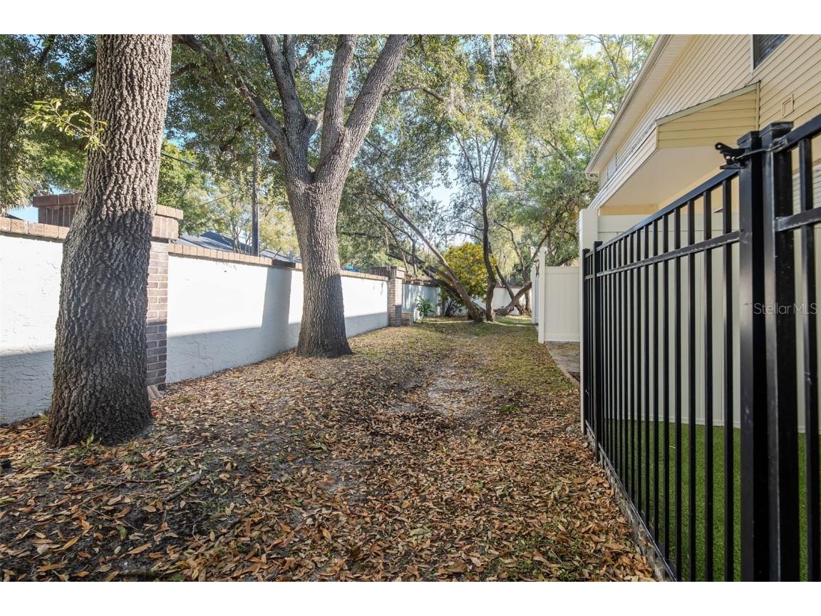 11238 Cedar Hollow Lane Tampa FL 33618 TB8450180 image37