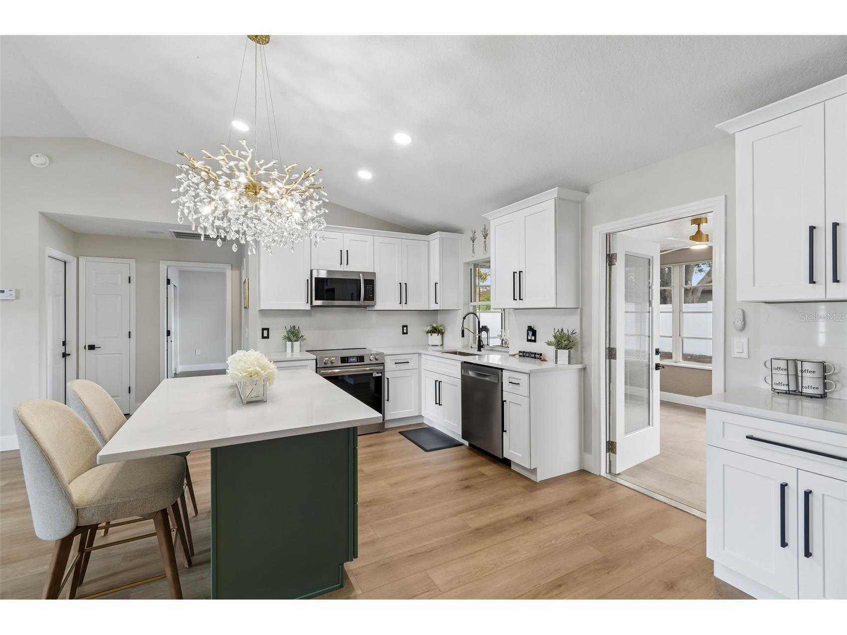 11238 Owl Lane Port Richey FL 34668 W7884216 image8