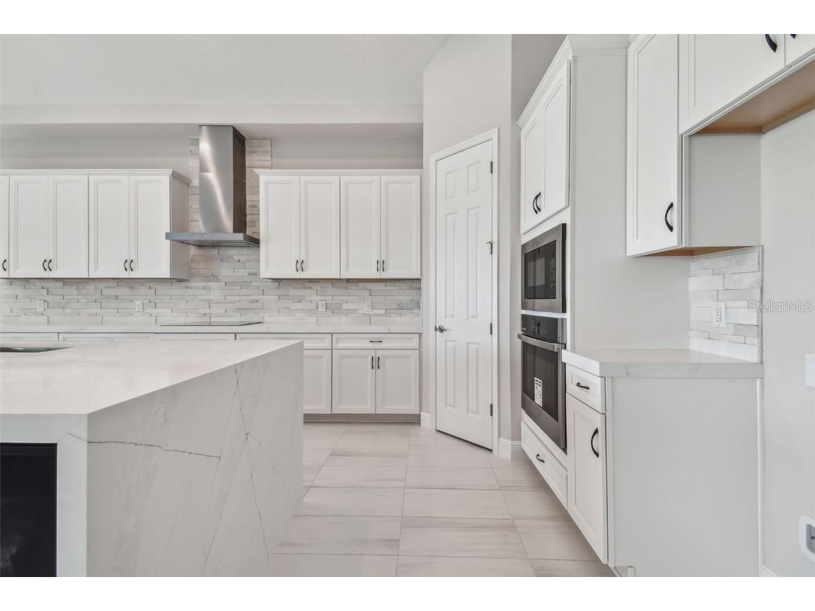 11239 Rustic Timber Loop San Antonio FL 33576 TB8452747 image17