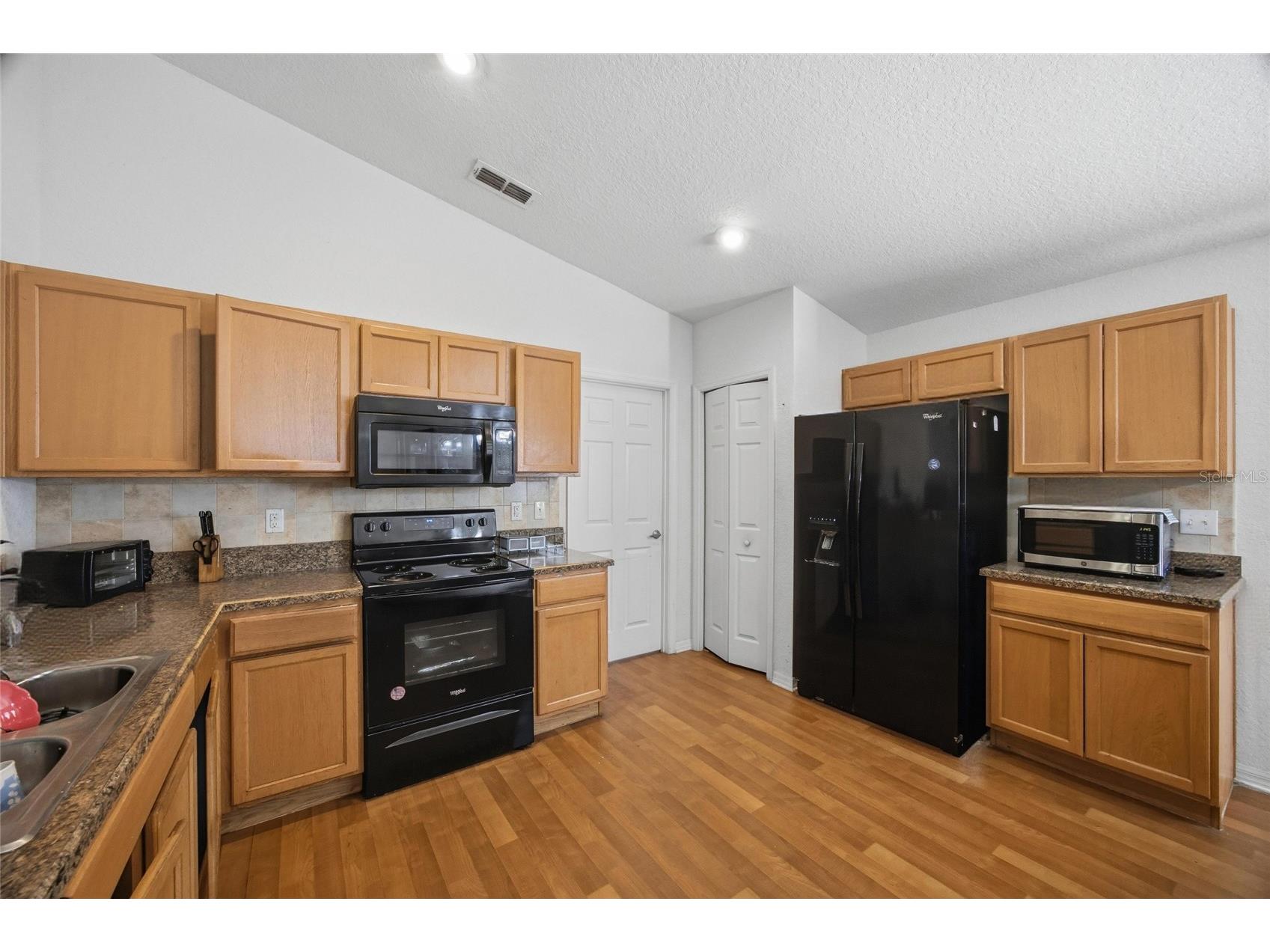 11239 Southwind Lake Drive Gibsonton FL 33534 TB8460900 image6