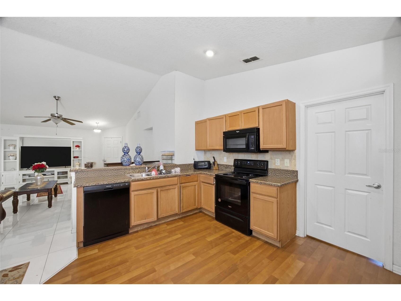 11239 Southwind Lake Drive Gibsonton FL 33534 TB8460900 image9