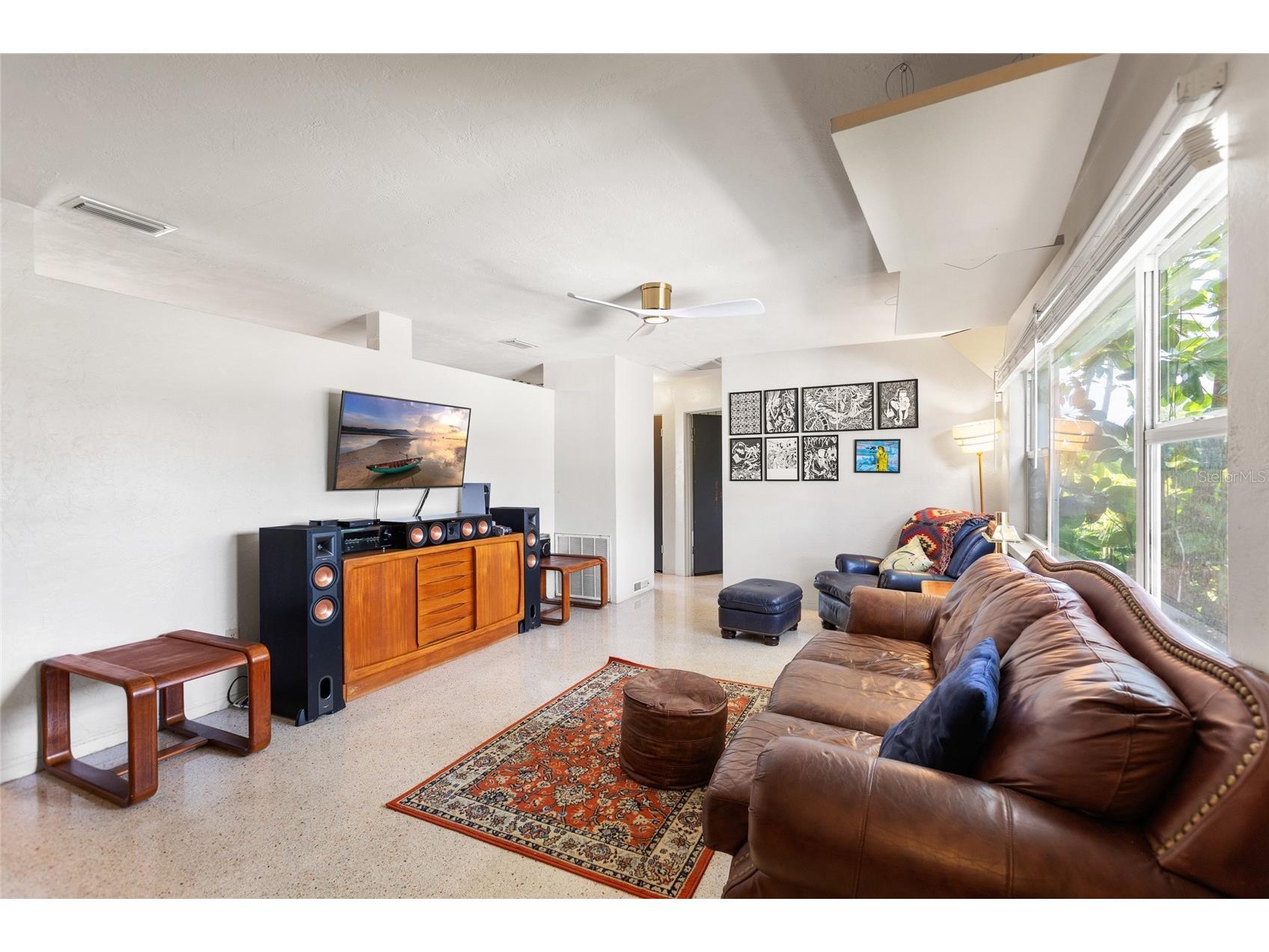 1124 40th Avenue NE Saint Petersburg FL 33703 TB8507963 image12