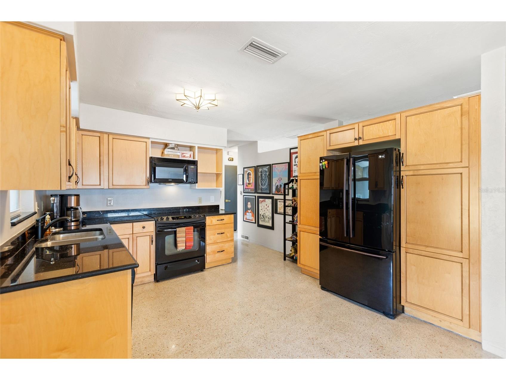 1124 40th Avenue NE Saint Petersburg FL 33703 TB8507963 image20