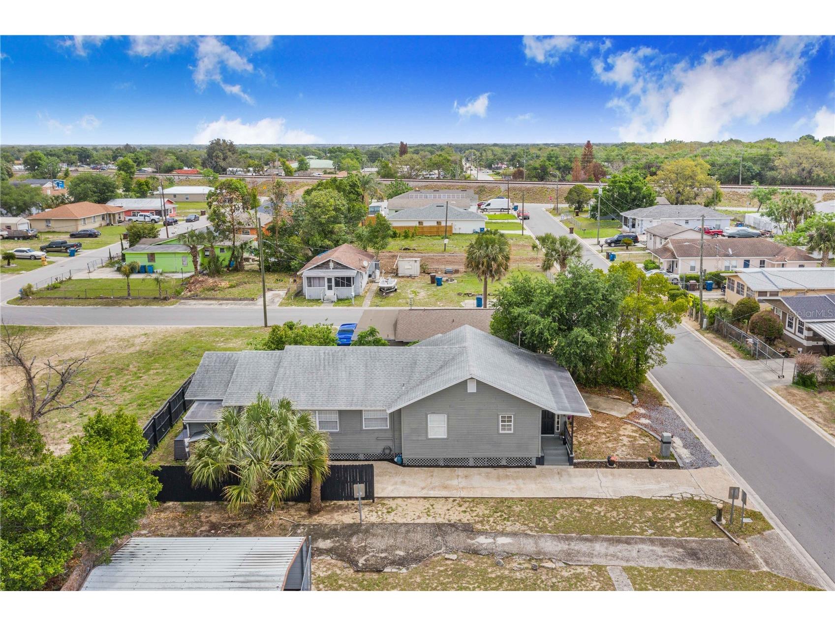 1124 Avenue F Haines City FL 33844 P4938432 image2