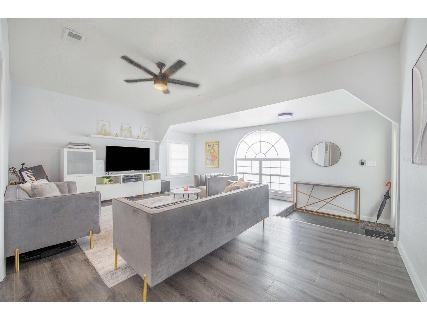 1124 Avenue F Haines City FL 33844 P4938432 image9