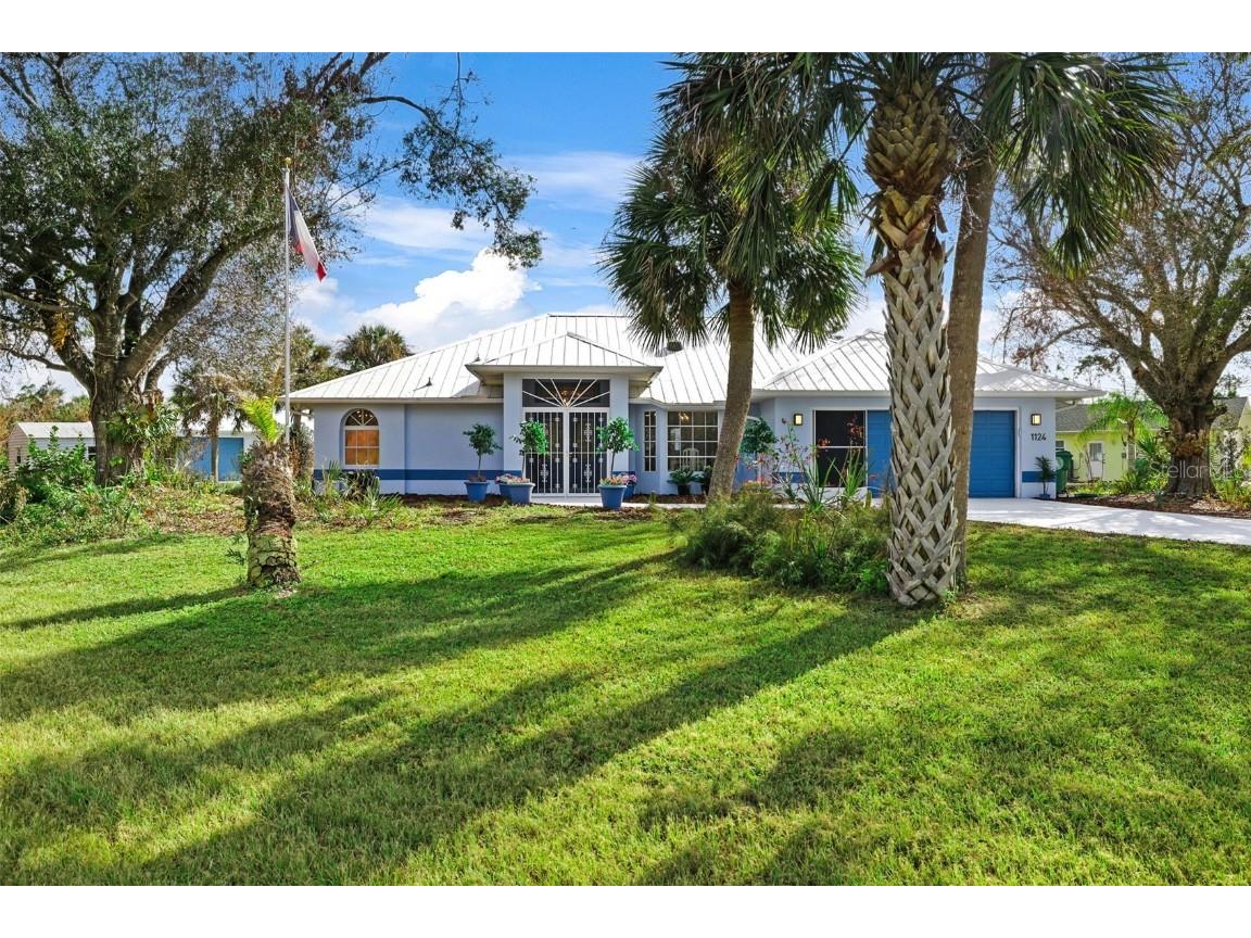 1124 Cheshire Street Port Charlotte FL 33953 - KOENIG WATERWAY C7499595 image1