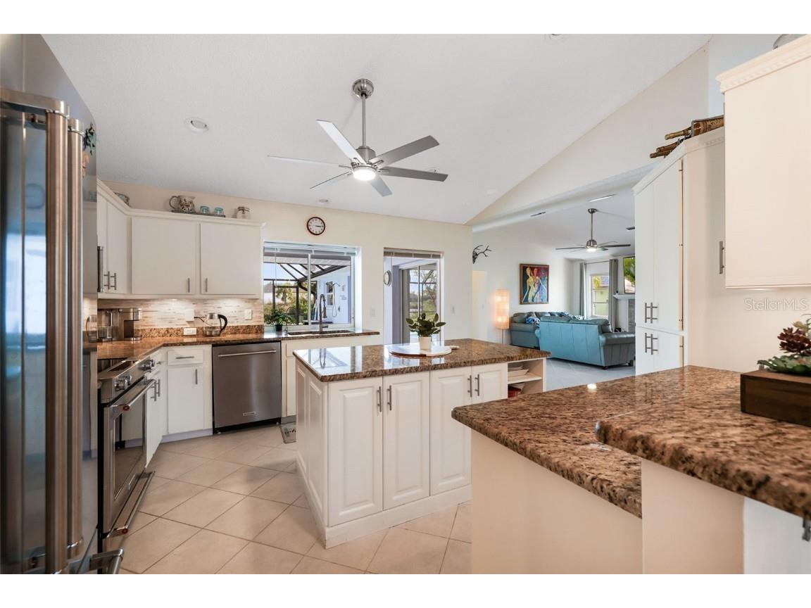 1124 Cheshire Street Port Charlotte FL 33953 - KOENIG WATERWAY C7499595 image12