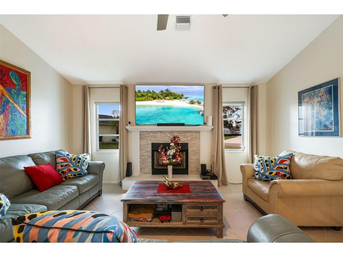 1124 Cheshire Street Port Charlotte FL 33953 - KOENIG WATERWAY C7499595 image17