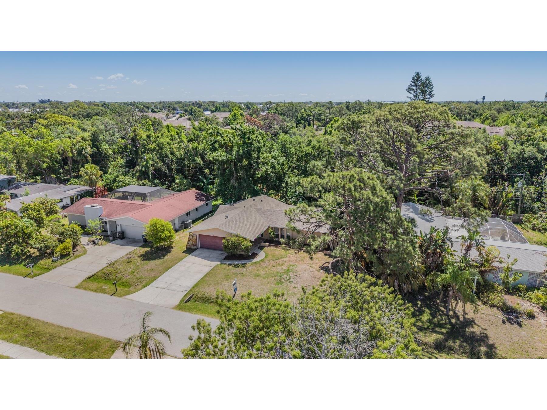 1124 Danny Drive Sarasota FL 34243 TB8500717 image40