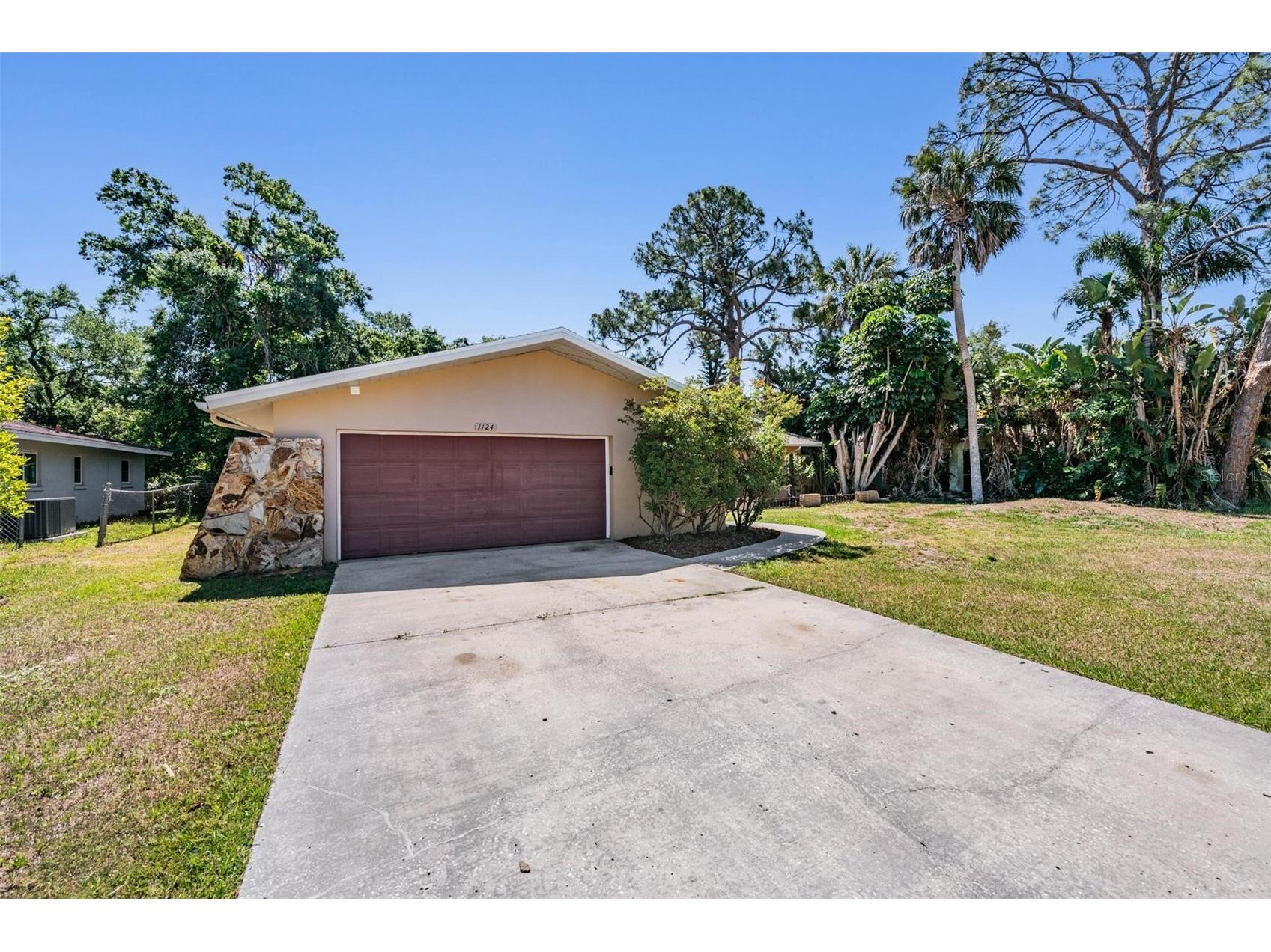 1124 Danny Drive Sarasota FL 34243 TB8500717 image44
