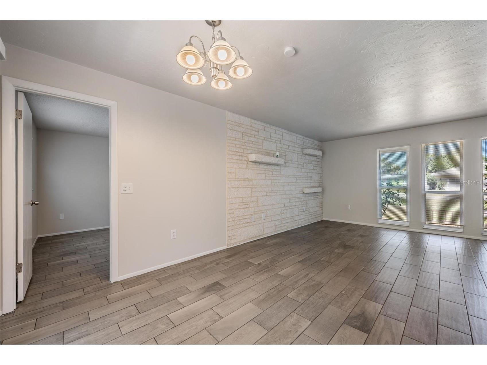 1124 Danny Drive Sarasota FL 34243 TB8500717 image8