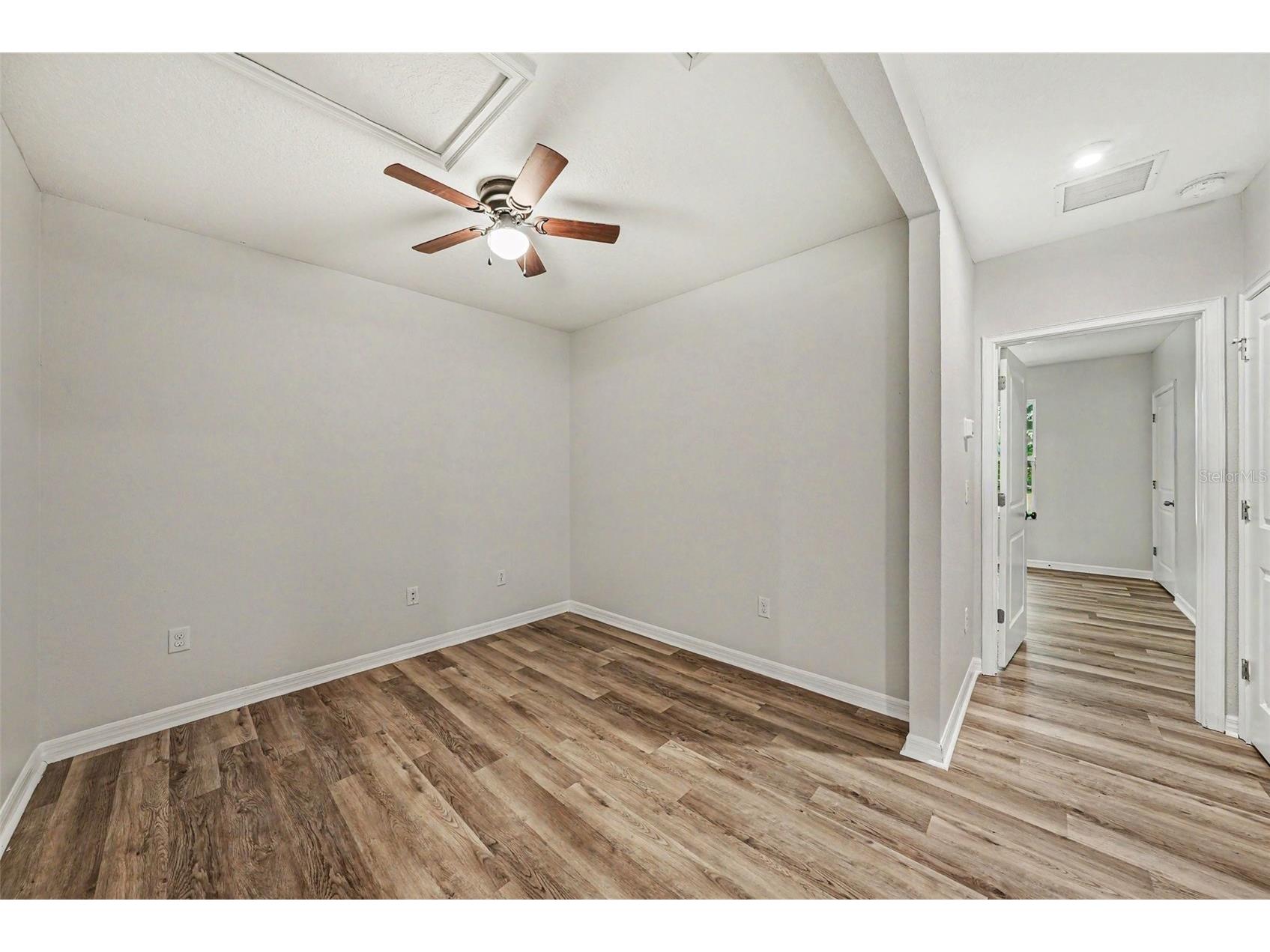1124 Hillhurst Drive Wesley Chapel FL 33543 TB8509478 image22