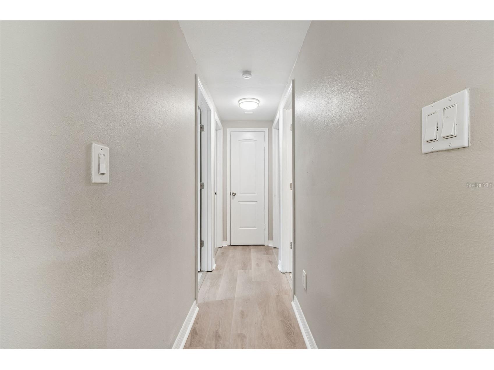 1124 Jadewood Avenue Clearwater FL 33759 TB8526437 image18