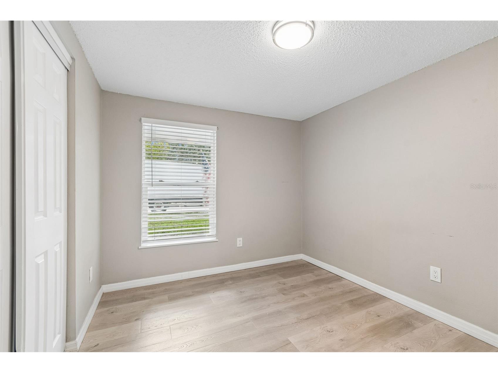1124 Jadewood Avenue Clearwater FL 33759 TB8526437 image20