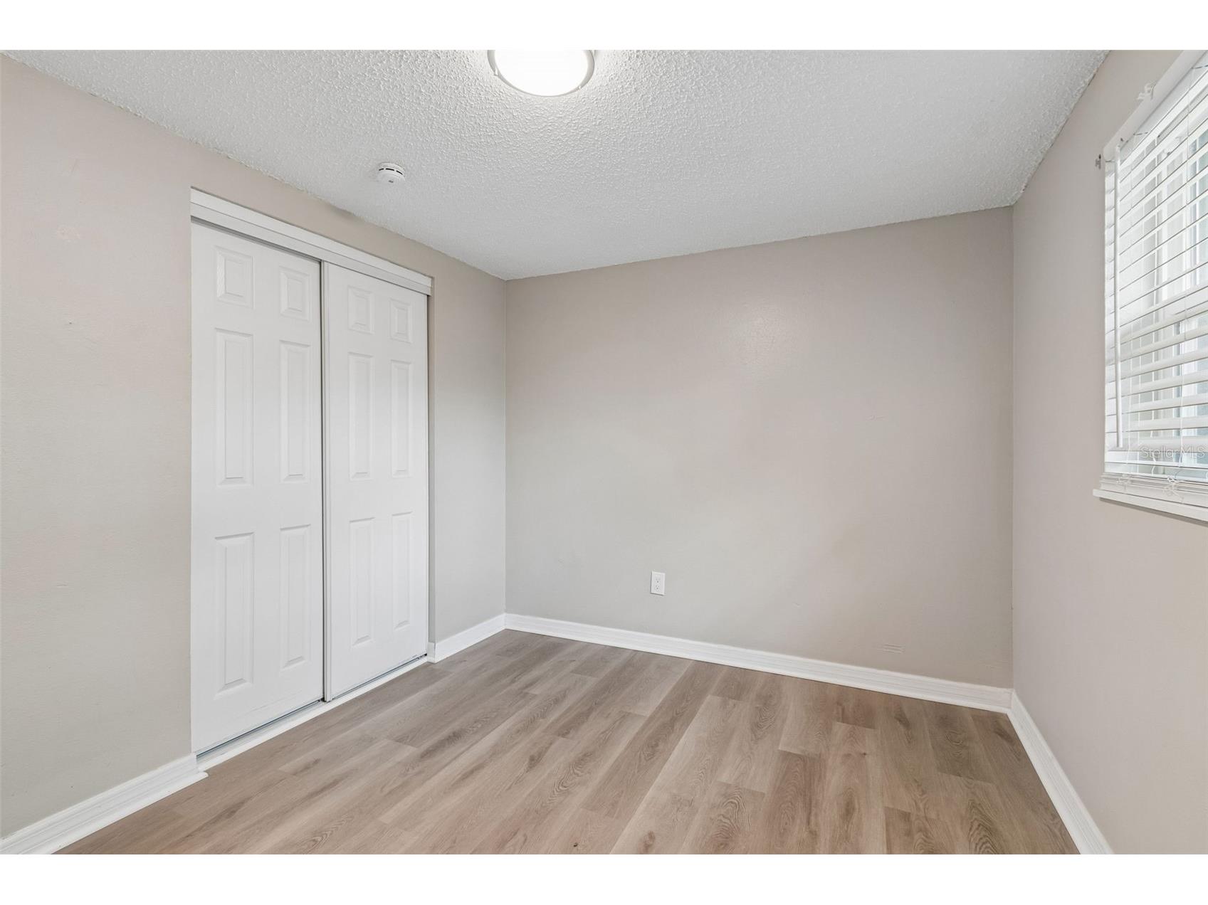 1124 Jadewood Avenue Clearwater FL 33759 TB8526437 image31