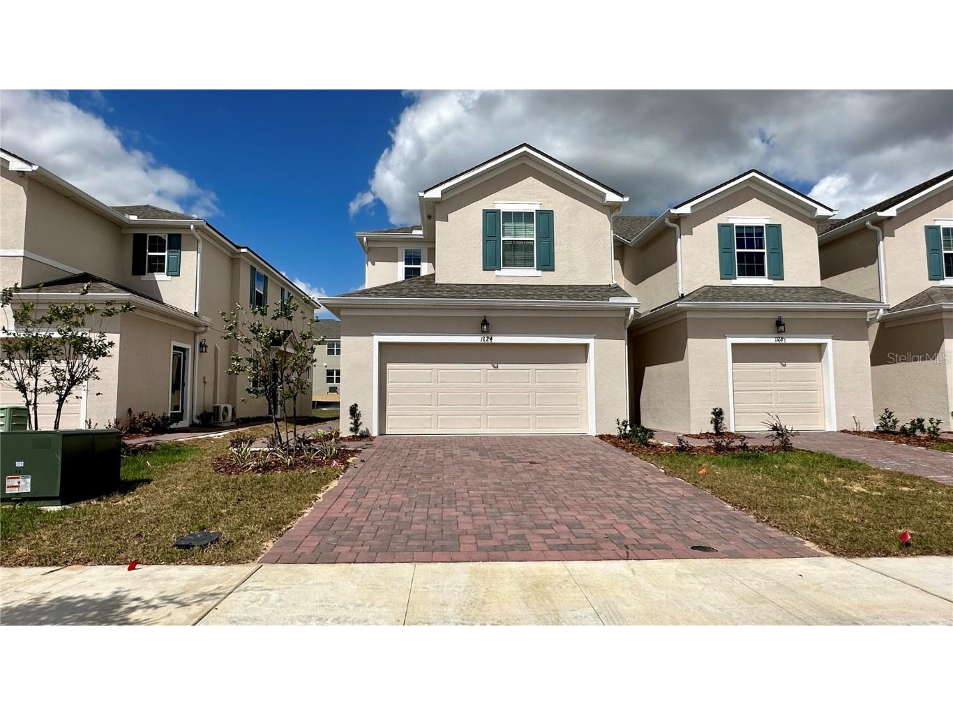 1124 Lakeshore Breeze Place Kissimmee FL 34747 O6103194 image1