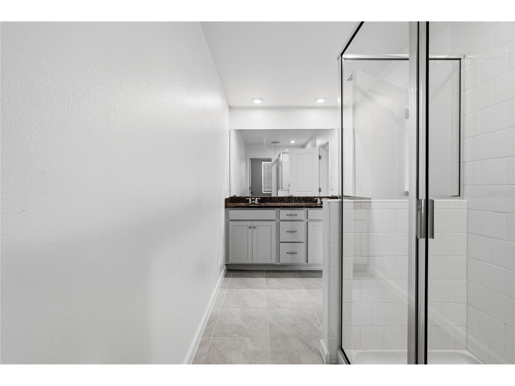 1124 Lakeshore Breeze Place Kissimmee FL 34747 O6410191 image16