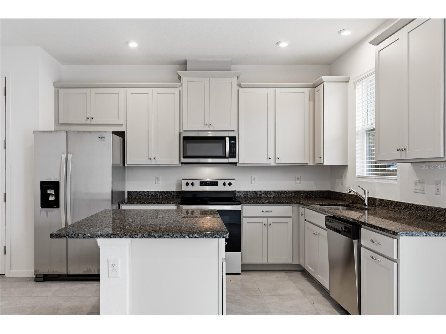 1124 Lakeshore Breeze Place Kissimmee FL 34747 O6410191 image4