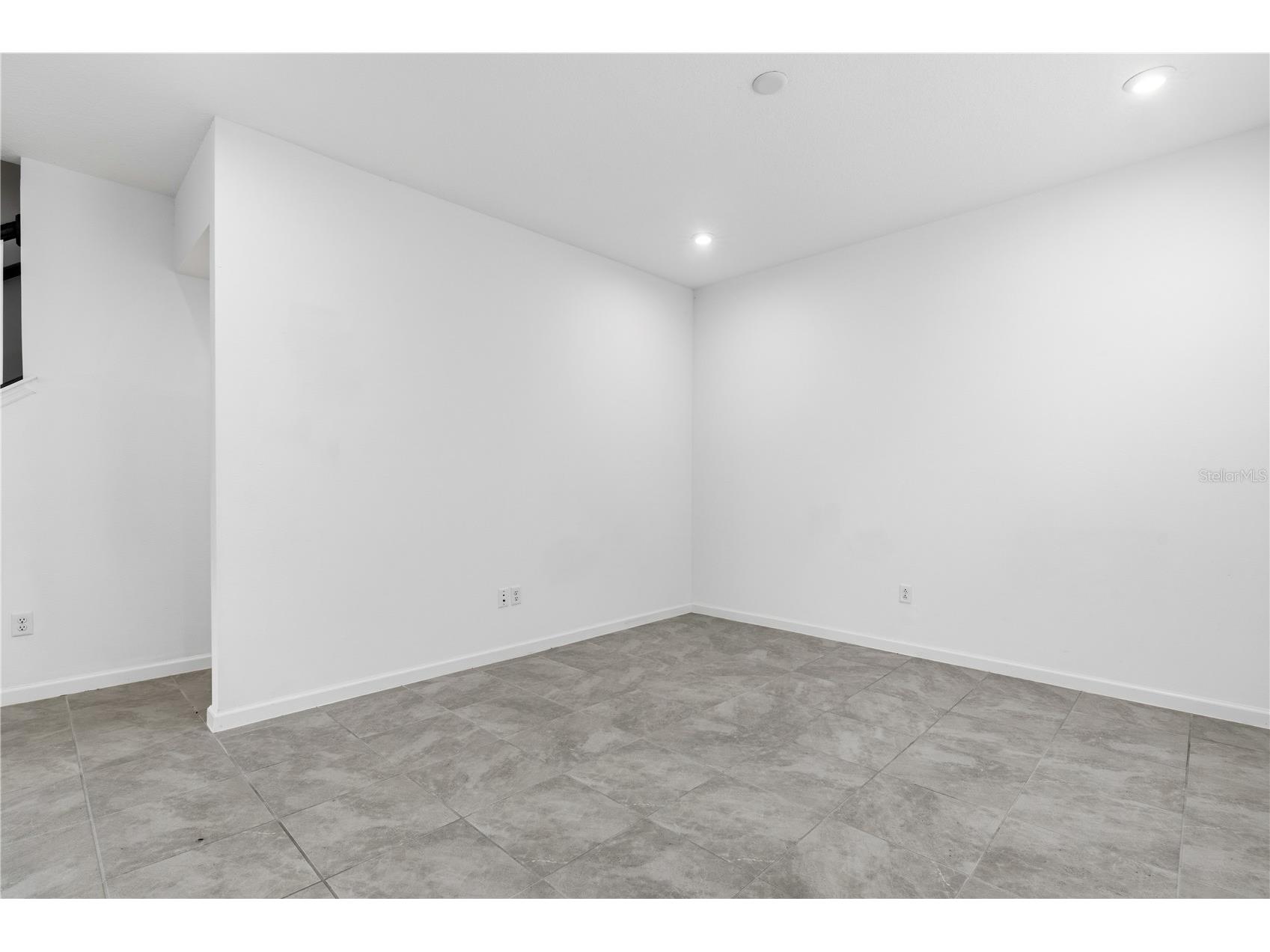 1124 Lakeshore Breeze Place Kissimmee FL 34747 O6410191 image9