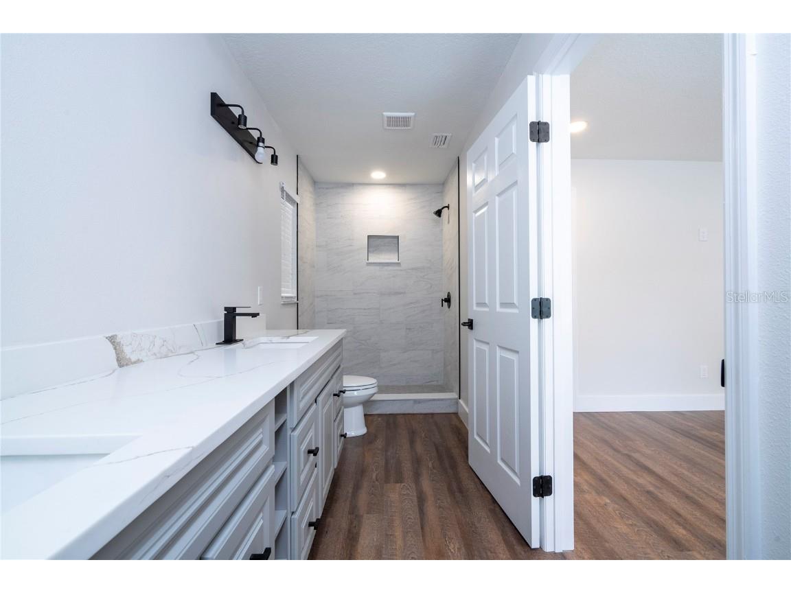 1124 Munster Street Orlando FL 32803 O6357835 image55