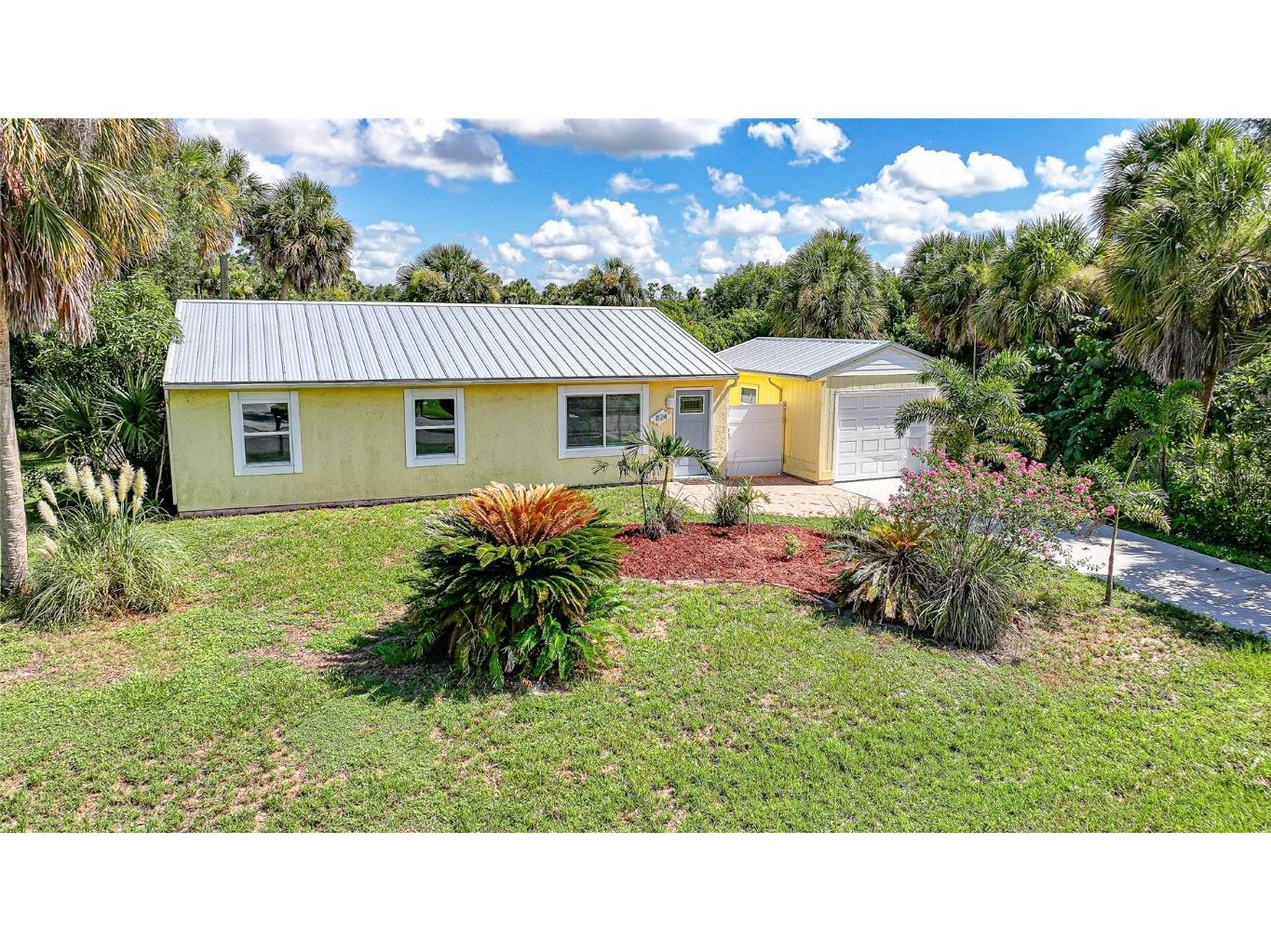 1124 Salina Avenue Port Charlotte FL 33948 C7513570 image2
