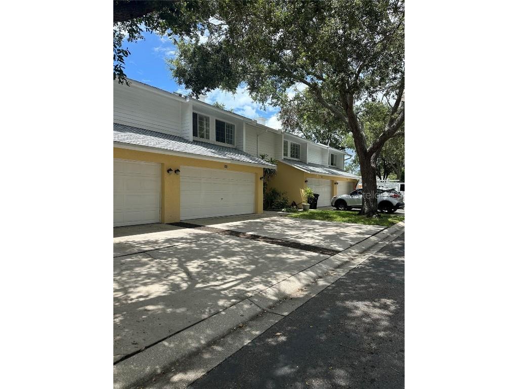 1124 Sunset Point Road #302 Clearwater FL 33755 TB8405621 image3