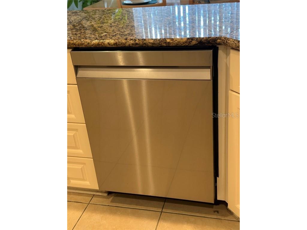 1124 Sunset Point Road #302 Clearwater FL 33755 TB8405621 image51