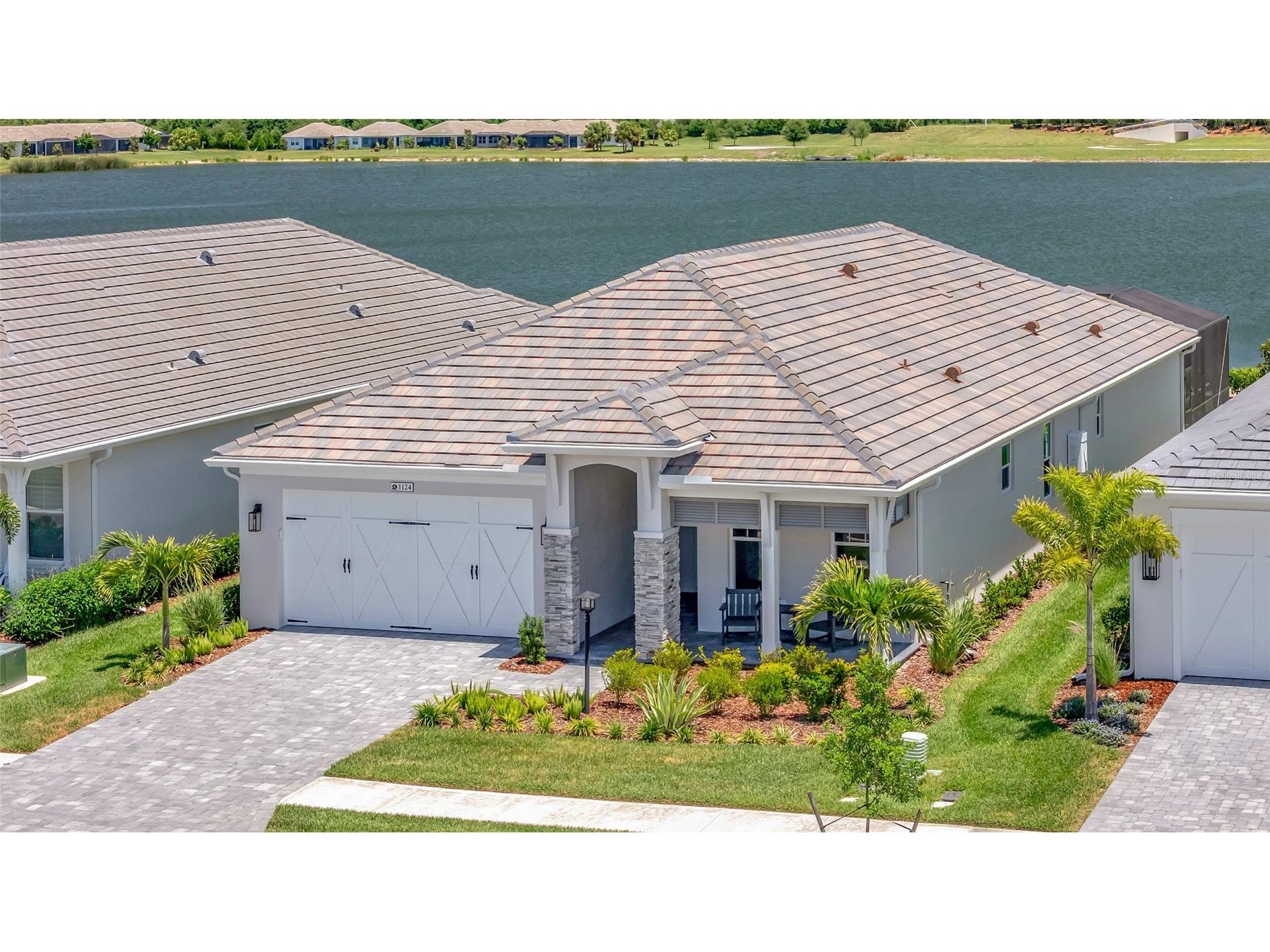 1124 Waterline Court Sarasota FL 34240 A4692511 image1