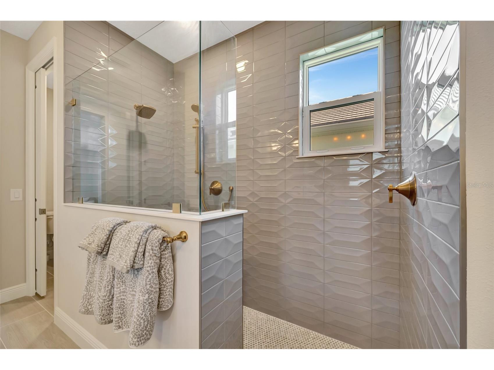 1124 Waterline Court Sarasota FL 34240 A4692511 image36