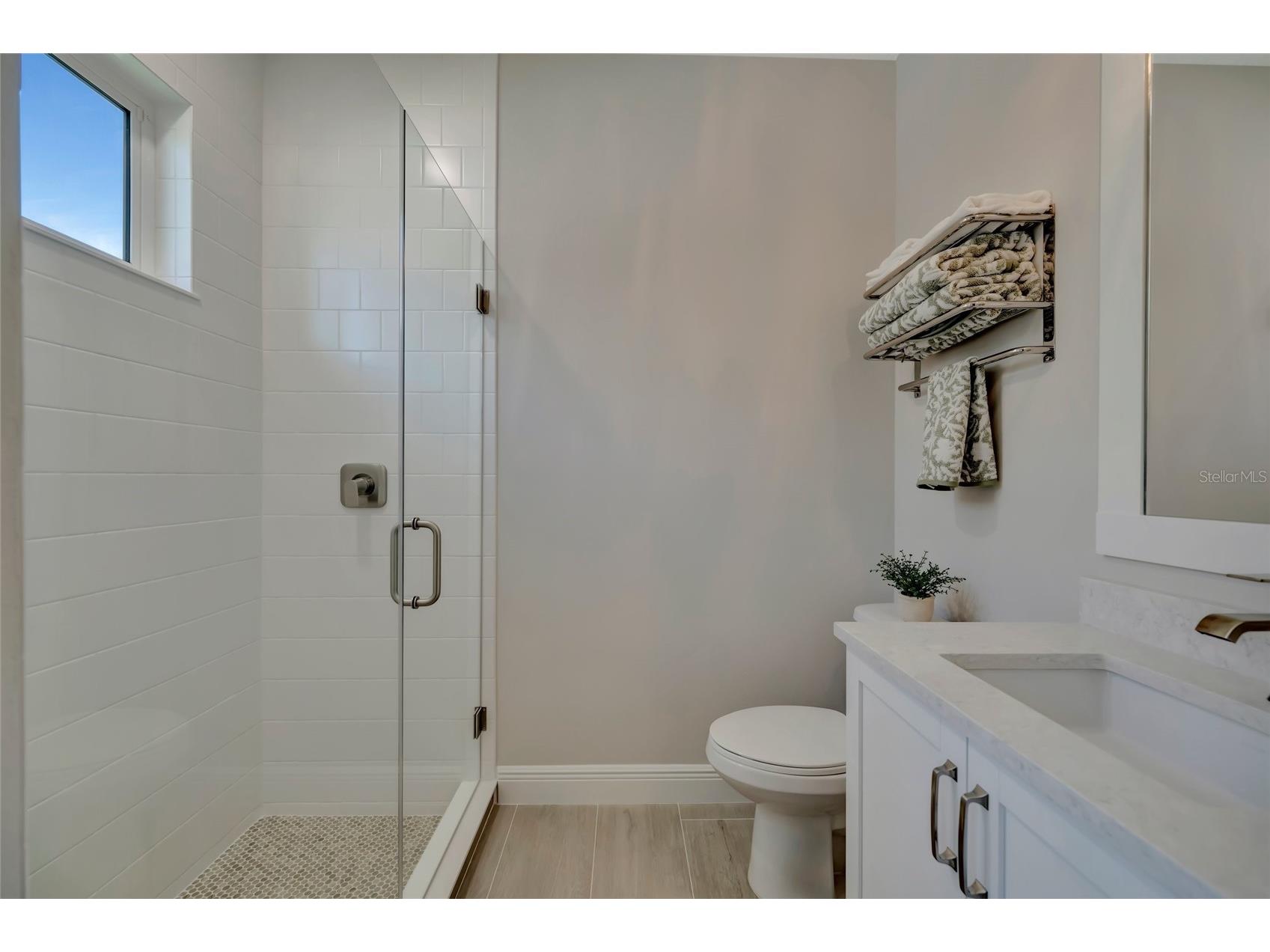 1124 Waterline Court Sarasota FL 34240 A4692511 image41