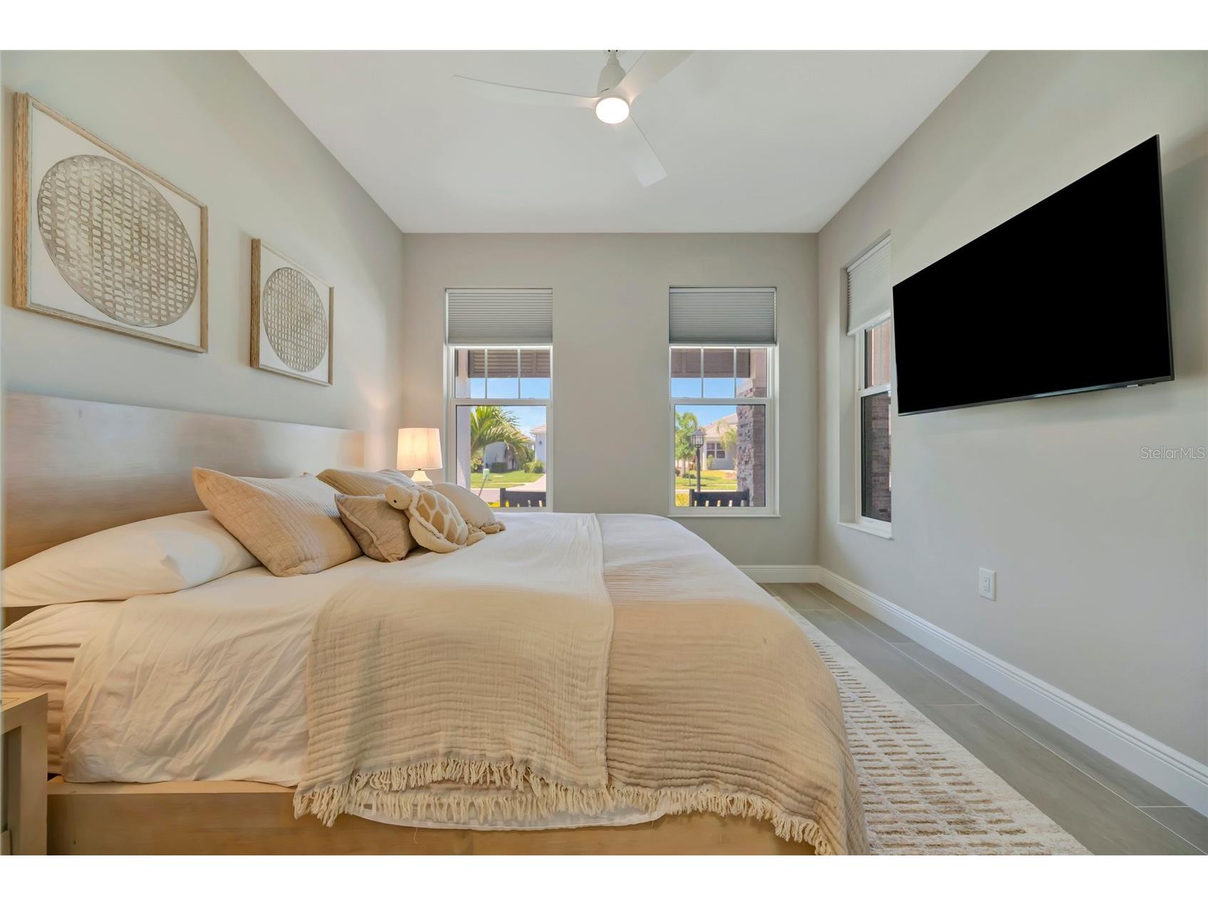 1124 Waterline Court Sarasota FL 34240 A4692511 image43