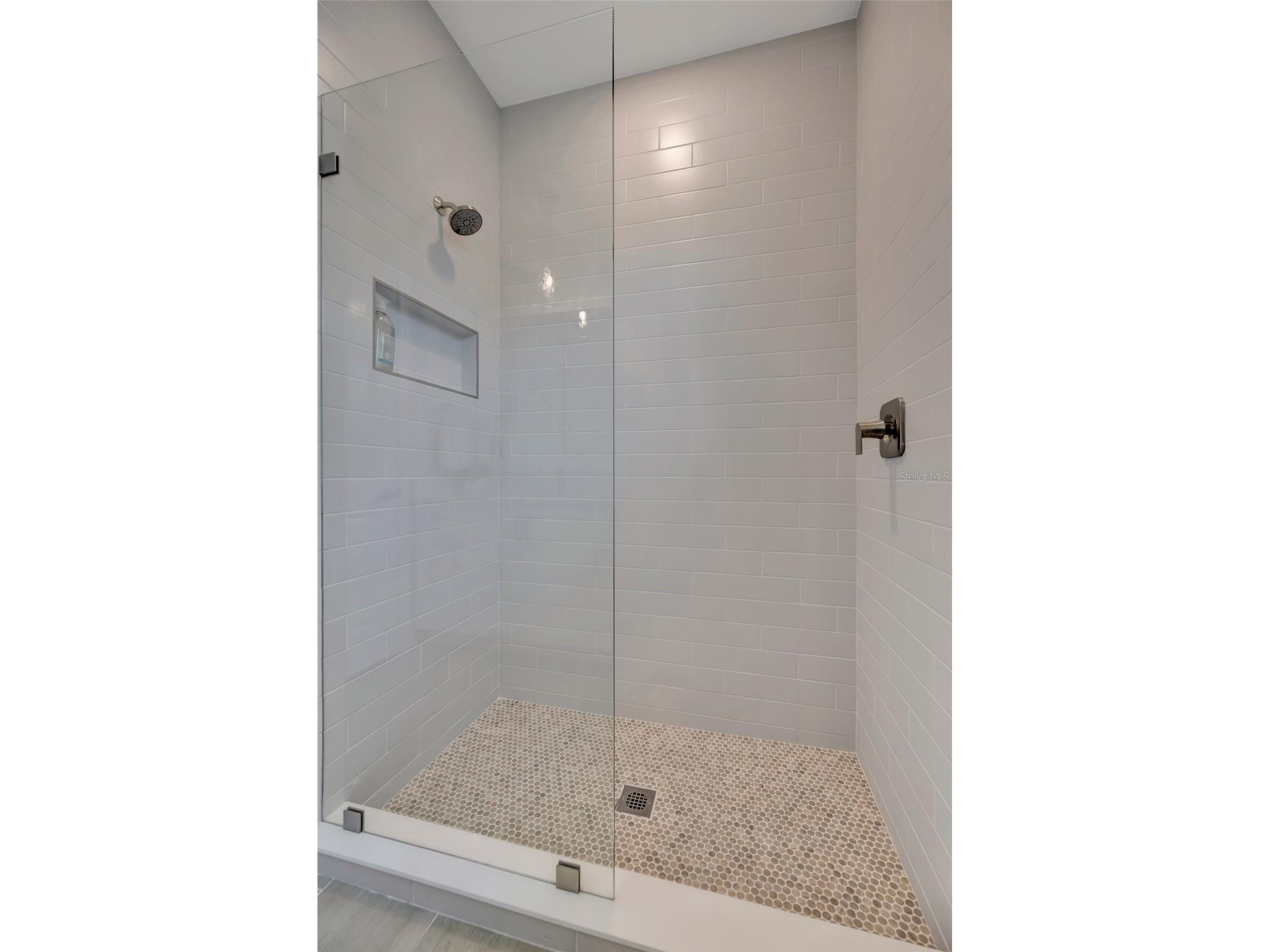 1124 Waterline Court Sarasota FL 34240 A4692511 image47